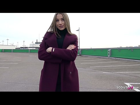 ❤️ GERMANA SCOUT ESTAS REVĜO tuŝanta ŜTALON, PARKOJN TELTALALE KAJ SEXYA POR MONO ❤️❌ Porno ĉe ni ﹏